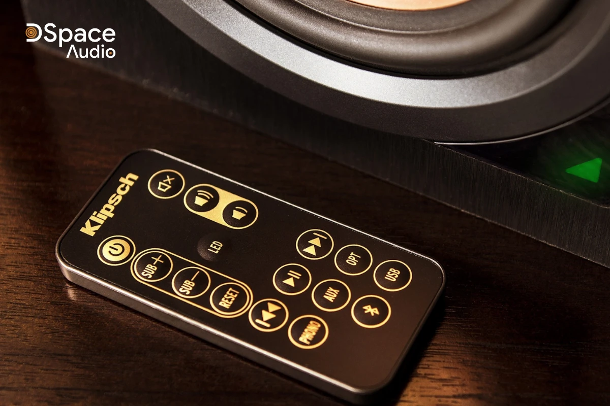 loa Klipsch R-15PM 