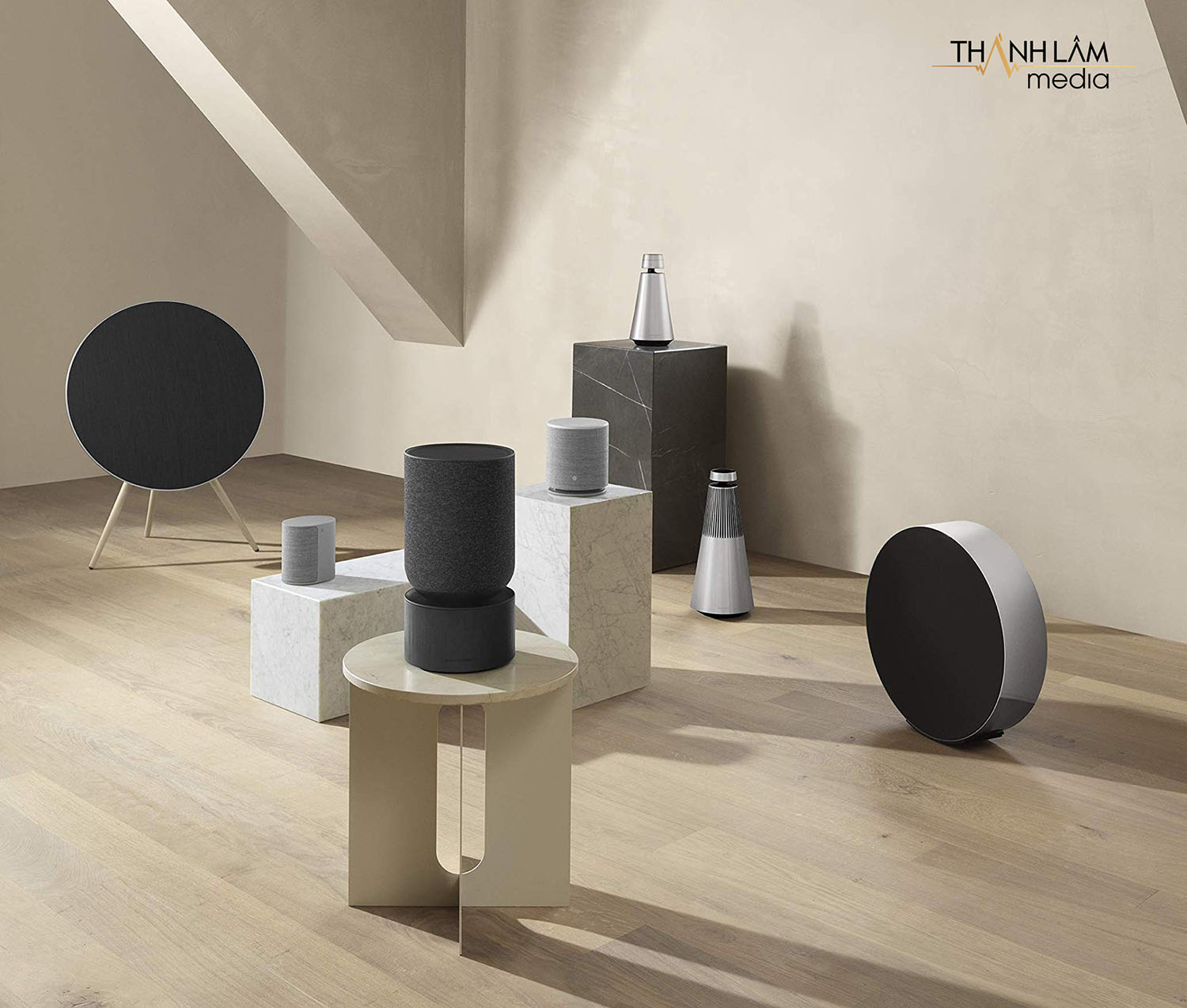 So sánh B&O Beoplay A9 MK4 và Beosound Edge 