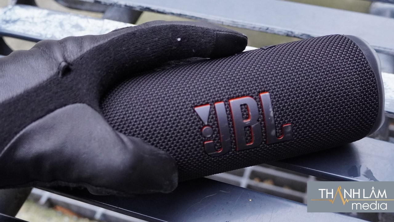 Review loa JBL Flip 6