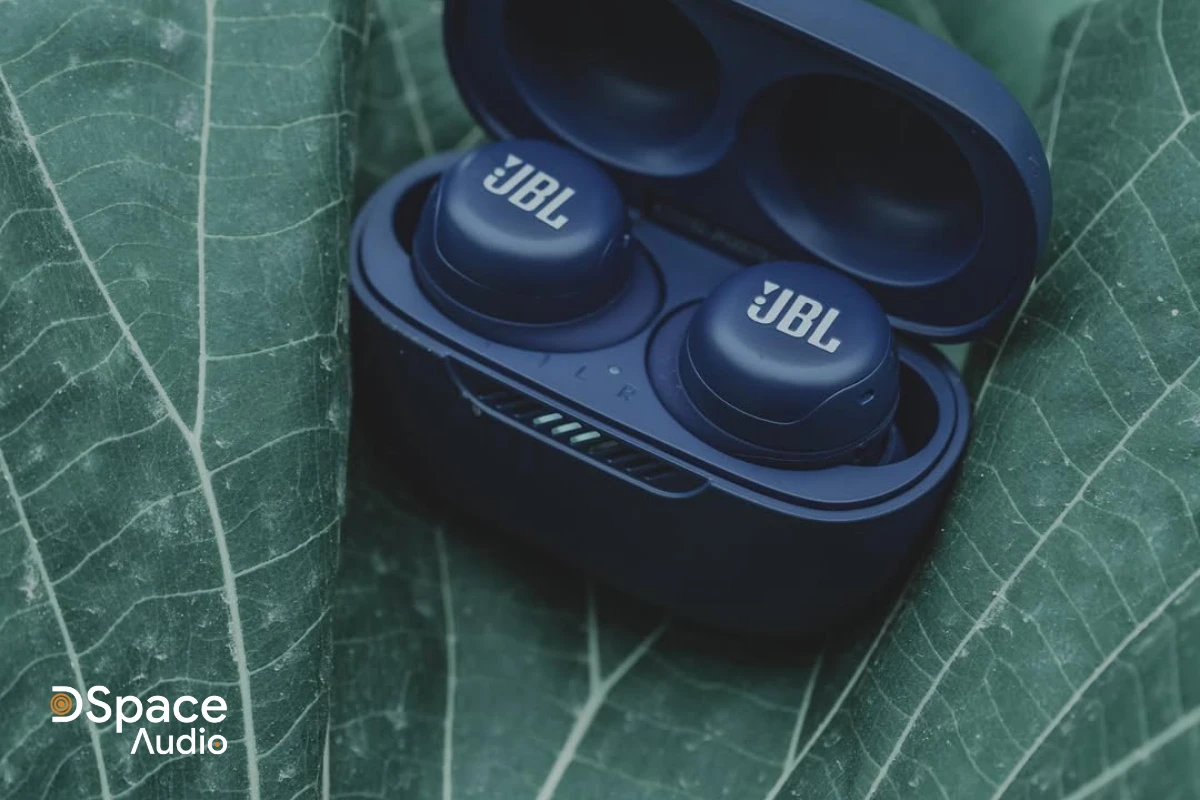 tai nghe JBL Live Free NC+ TWS