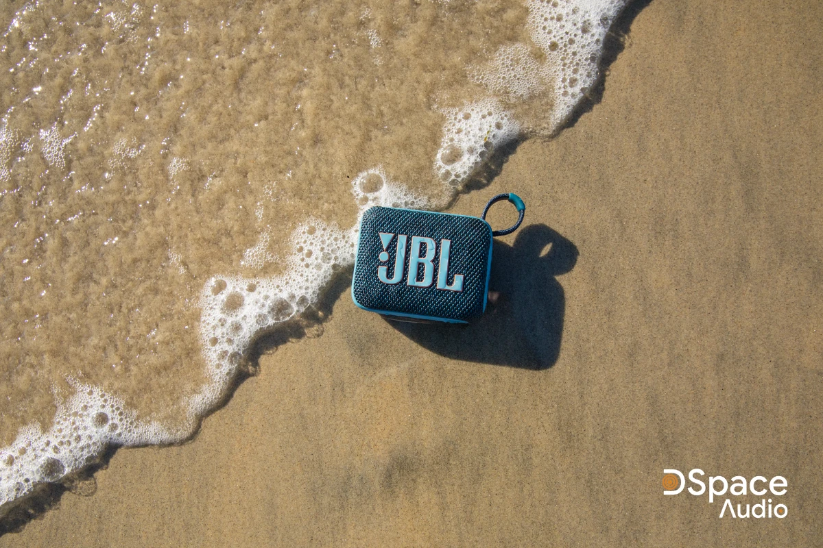 JBL Go 4 với khả năng chống nước, chống bụi IP67 mạnh mẽ