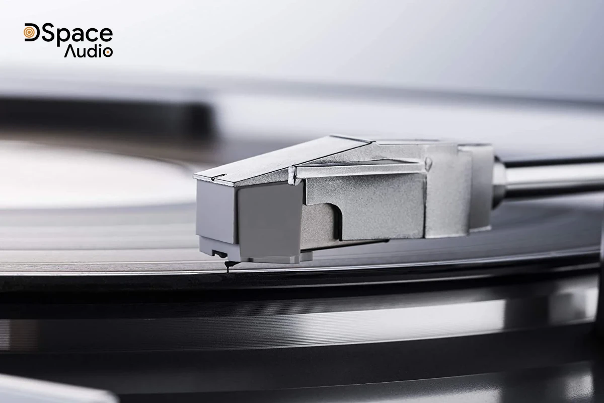 Máy nghe nhạc đĩa than Denon DP-29F