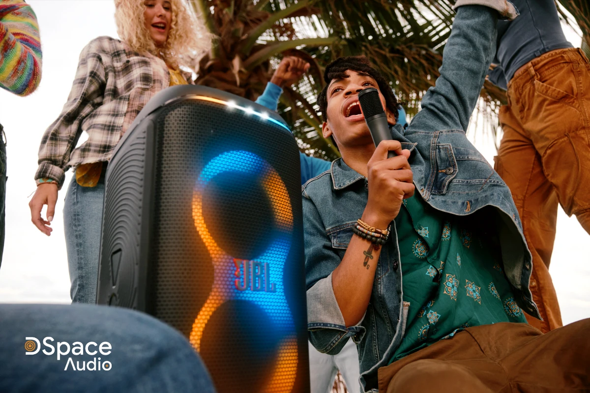 Nghe nhạc, hát karaoke trên Partybox 120