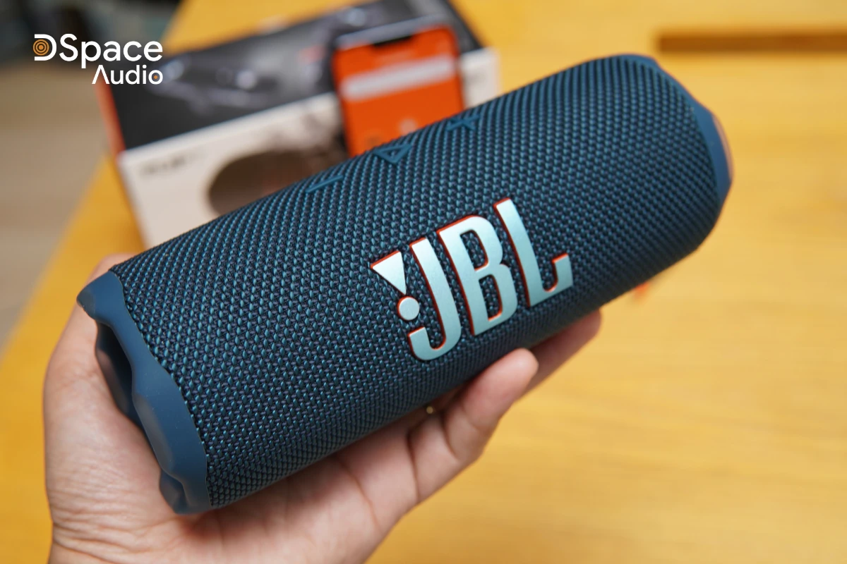 JBL Flip 7